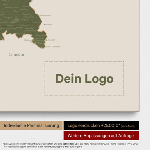 Deutschland-Karte als Pinn-Leinwand in Grün mit Eindruck eines Firmenlogos