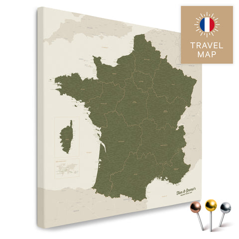 Carte de la France en couleur verte dans un design moderne et minimaliste comme toile pour épingler des voyages et des lieux