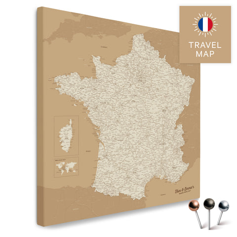 Carte de France en couleur Treasure Gold dans un design moderne et minimaliste sous forme de toile pour épingler des voyages et des lieux