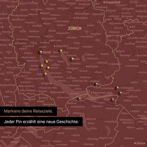 Detail einer Schweiz-Karte als Pinn-Leinwand in Bordeaux Rot mit Pins rund um Zürich