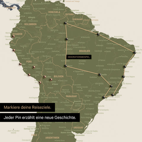Détail d'une carte du monde en Carte à épingles multicolore vif montrant un extrait de l'Amérique du Sud, où des épingles marquent des destinations visitées et sont reliées par un fil coloré