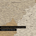 Ausschnitte einer Deutschlandkarte mit Bayern als Pinn-Leinwand in Multicolor Beige mit Bergen, Seen und 2.500 Orten