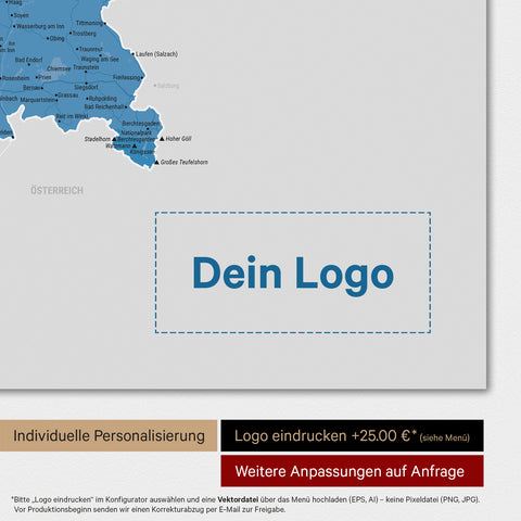 Weltkarte als Deutschland-Karte in Blau mit Eindruck eines Firmenlogos