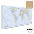 Politische Weltkarte in der Equal-Earth-Projektion und in der Farbe Multicolor Atlas als hochwertige Pinn-Leinwand, ideal geeignet zum Markieren von Orten und Planen von Reisen