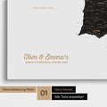 Landkarte von Spanien- & Portugal als Pinnwand Leinwand in Weiß-Schwarz mit Personalisierung und Namen in einer modernen Schreibschrift