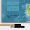 Topografische Landkarte von Europa als Pinnwand Leinwand mit Personalisierung und Namen in einer modernen Schreibschrift