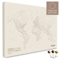 Carte du monde FINELINE en toile tableau d'affichage couleur sable désert avec un design minimaliste et fin en contour pour marquer et planifier vos voyages