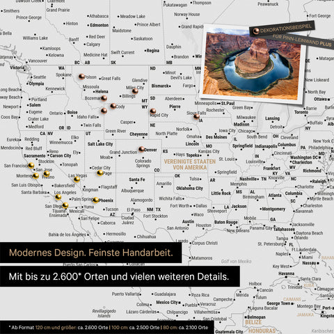 Vue détaillée de la carte du monde FINELINE en tableau d'affichage couleur Noir Clair avec des destinations de voyage marquées aux États-Unis, au Canada et au Mexique