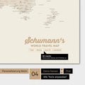 Carte du monde en couleur or avec personnalisation en tant que logo familial