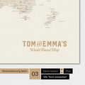 Weltkarte Magnetboard in der Farbe Gold mit Personalisierung als Logo im Vintage-Look