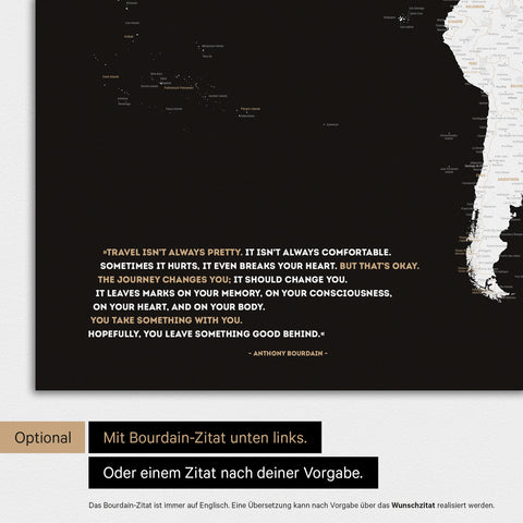Magnetische Weltkarte in Schwarz-Weiss mit eingedrucktem Zitat von Anthony Bourdain