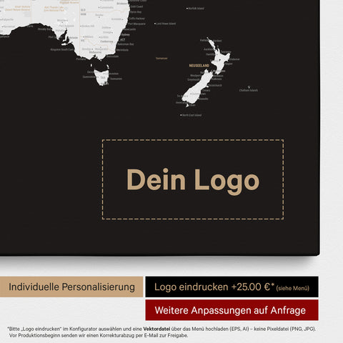 Weltkarte als Pinn-Leinwand in Schwarz-Weiß, auf die ein Firmenlogo eingedruckt werden kann und weitere Individualisierungen als Sonderanfertigung vorgenommen werden können